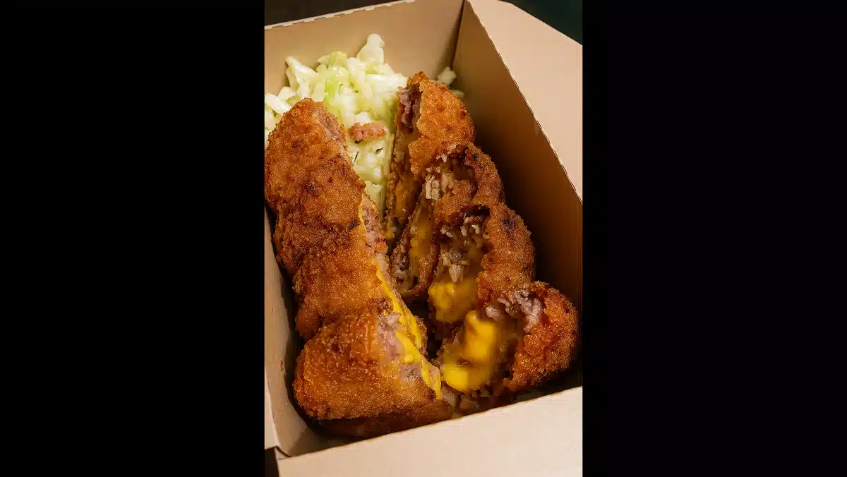 チーズメンチカツ – トルヒーヨの日本食デリバリー